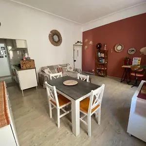  Appartement Laura ,coeur De Ville, Port Et Plages